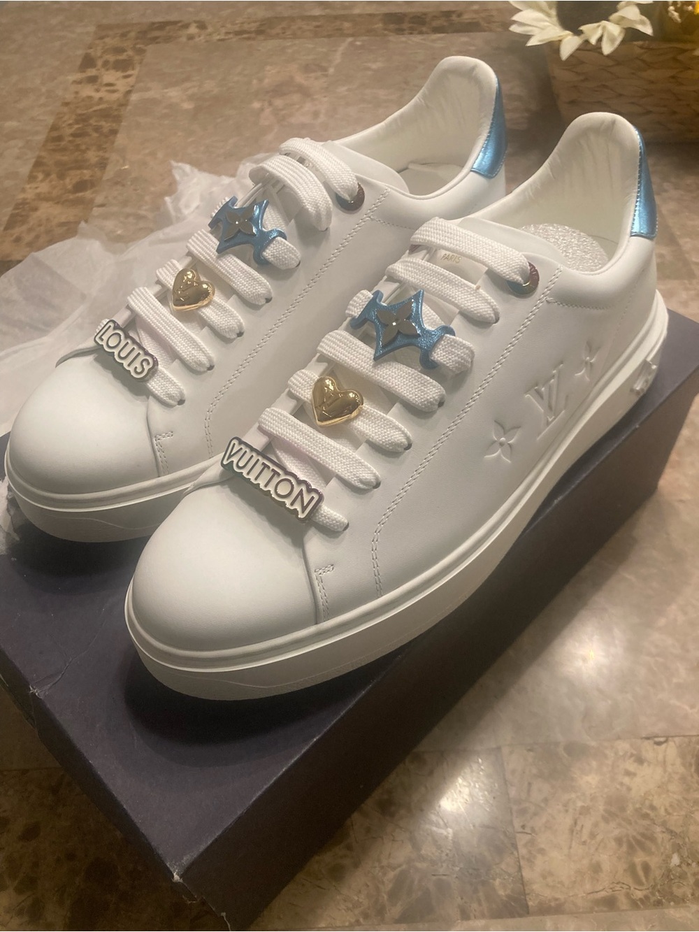 Louis Vuitton White Leather Low-Top Sneakers with Blue Accents